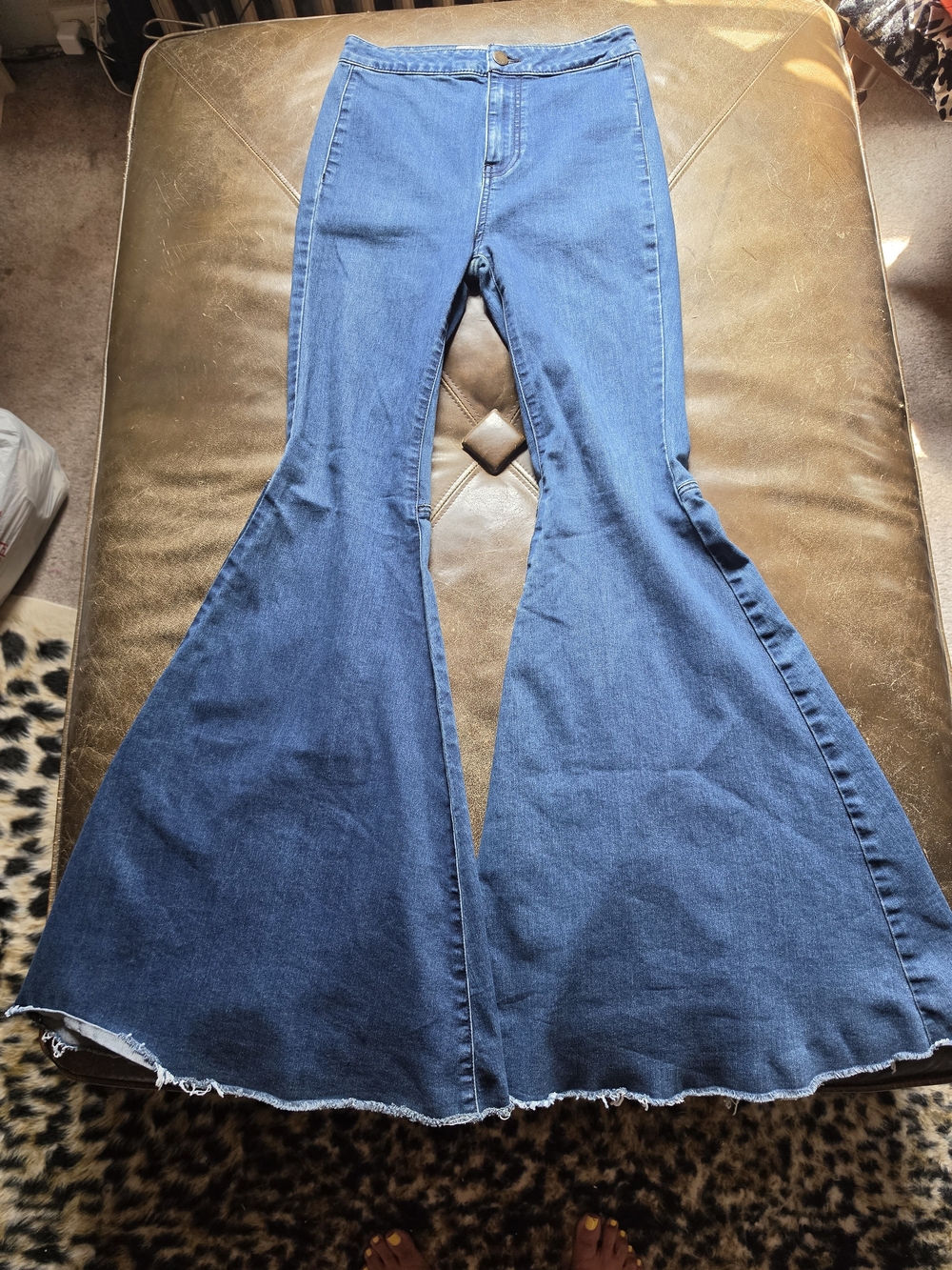 NWOT Free People We The Free "Just Float On" Flare Jeans 27